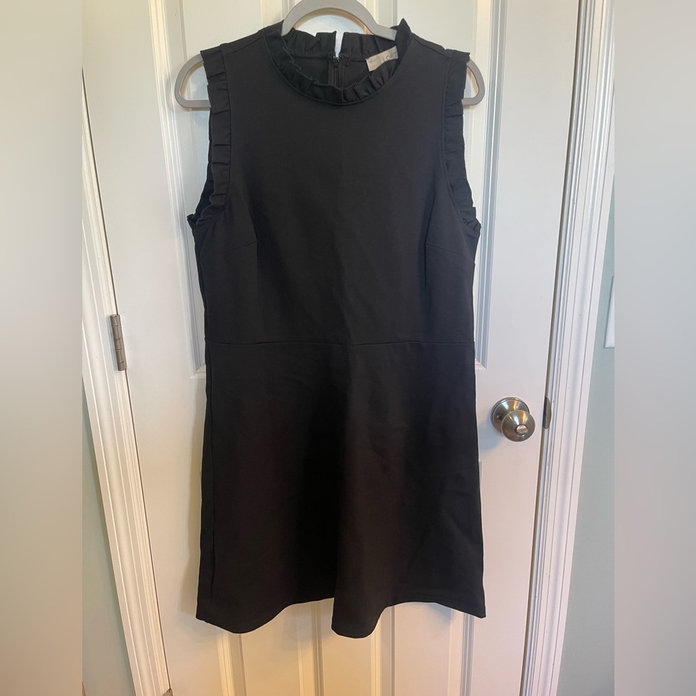 LOFT Black Sleeveless Dress
